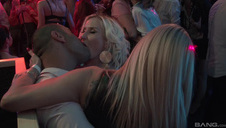 związana seks czekoladka