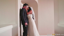 nastki liżą się w wannie