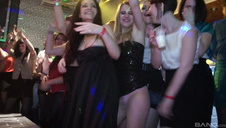 dostała porządną pałką