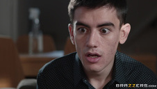 delikatna masturbacja chudej ślicznotki