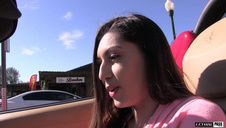 dziewczyna lubi we wszystkie dziurki