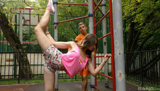 porno gwiazdka leci tylko na duże kutasy