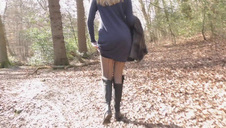 cycata yoshie zapinana na pieska