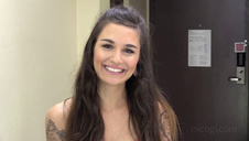 facet lubi krągłe uczennice