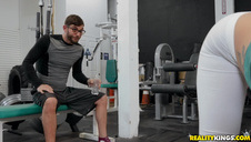 młoda monique penetrowana