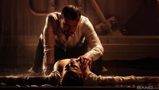 wilgotna blondi fajnie się masturbuje