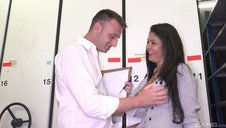 lubi próbować nowe kutasy