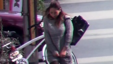 napocili się podczas seksu przy kominku