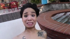 zimowa masturbacja seksownej laseczki