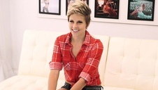 naturalne brunetki w trójkącie