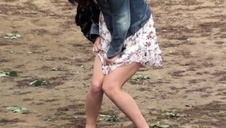 robotnik rucha znakomitą brunetkę