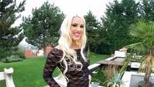 jej trener osobisty jest bardzo wymagający