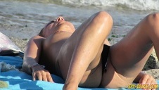 umięśniony znany ogier dyma ostro blondyne i brunetę