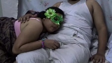 ruda jest masowana przez murzynka