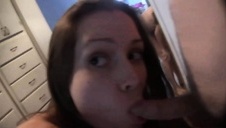 hd szczupła brunetka chce po prostu possać dentkę