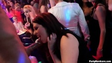 jego nowa mamuśka ma wspaniałe pośladki