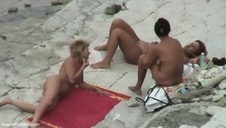 samtorna gwiazda robi sobie dobrze