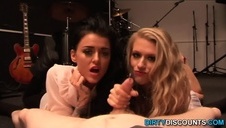 gierki bliskich przyjaciółek