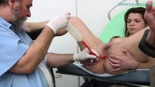 seksowna osiemnastolatka na kutasie