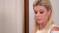 naturalne podskakujące piersi świetnej laseczki