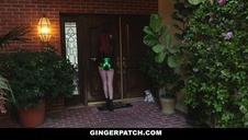 agentka ślini się na jego widok