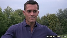 fajna czekoladka dogadza swej cipce