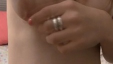 nastoaltka delektuje się jego pałką