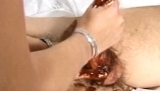 krągła mamusia jest porządnie dymana w dwie dziury