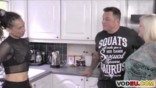 zboczone włoszki liżą swe cipy i ciągną kutasa