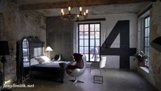 przypadkowo weszła do toalety