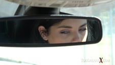 ginekolog dotyka ją po cipie