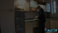 murzyn wali ją po jej ciasnych szparach