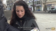 ruda mulatka wskakuje na członka