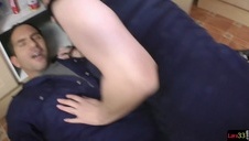 ruchanie w odbyt młodej dziewczyny