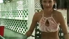 czarnowłosa paniusia trzepie penisa