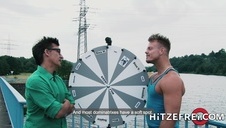 zaproszenie do trójkąta za pośrednictwem skype