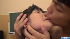 gęsta sperma w buzi mulatki