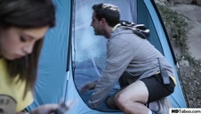 pani w średnim wieku poderwała młodą nastolatkę