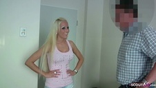 obmacywanie długonogiej sekretarki