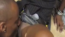 całuśne kochaj lizać się po biuście