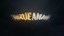 słodkie blonde nago w miejscu publicznym