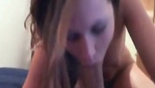 wzięli ją z każdej strony