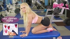 seksowne pielęgniarki zajęły się pacjentem