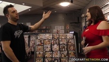 wielka pała młodego chłopaka w cipce mamuśki i córki