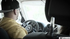 possała i poskakała