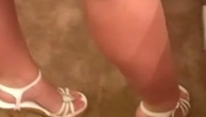 czarnowłosa laska wylizała jej boskie cipsko