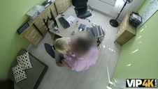 veronica rodriguez jako pokojówka