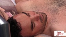 trzydziestoletnia laseczka chce kochać się z nim w ogrodzie