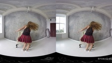 podkręci cię swoimi dużymi piersiami