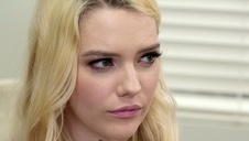 przypakowany tatuś z niezłą ślicznotką